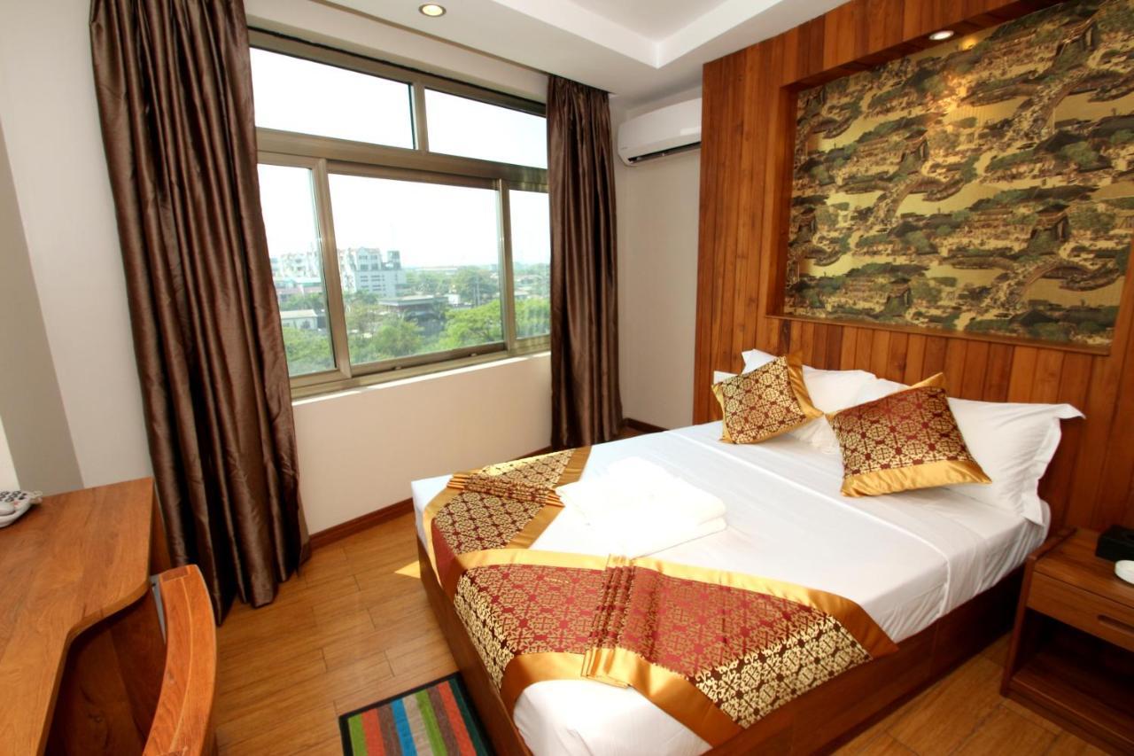 Gemsy Hotel Yangon Exterior foto